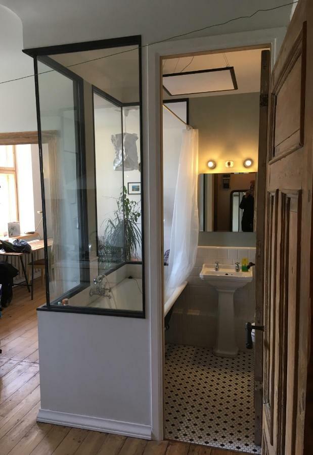 ריגה Sunrise Apartment In The Quiet Centre מראה חיצוני תמונה